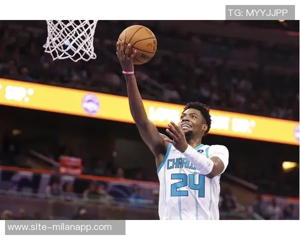 米切尔单节神勇表现6中6砍下13分带队单节狂轰41-31迅速拉开分差